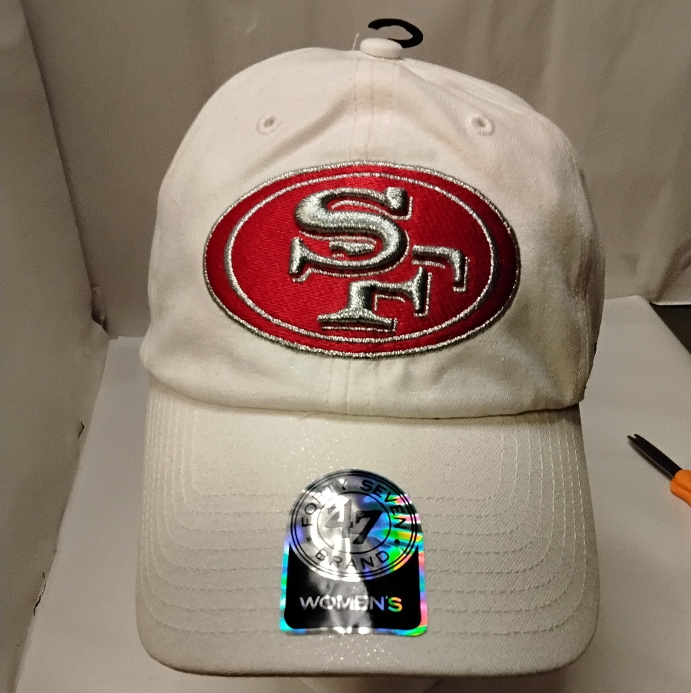 San Francisco 49ers White Cap NWT